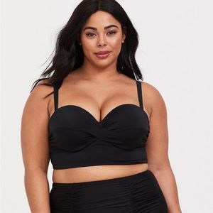 Torrid twist front underwire bikini top 2X